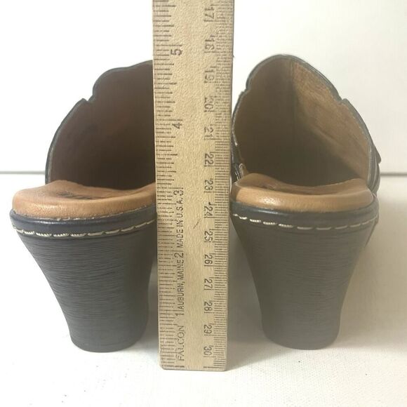 Sofft Womens 7.5 M Navy Blue Textured Floral Leather Slip On Comfort Casual Mule - Picture 9 of 11